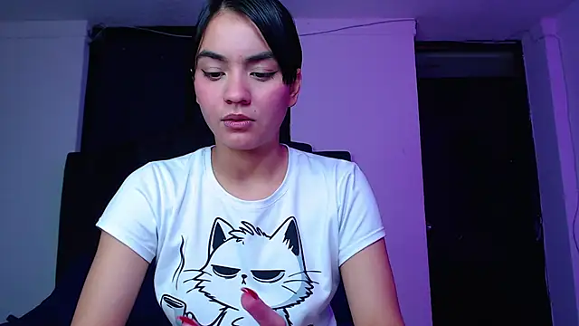 Ariel Zeo1 online show from February 2026 07:37:01 PM