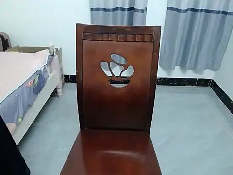 xiaoxuer online show from October 2025 03:42:02 AM