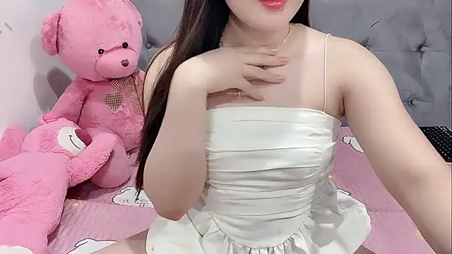 Funikio online show from September 2025 02:39:02 PM