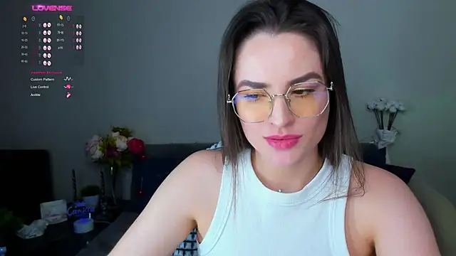 Snapshot of Camilla__one__ chatting on February 2025 05:03:02 AM Camilla one online show from February 2025 05:03:02 AM