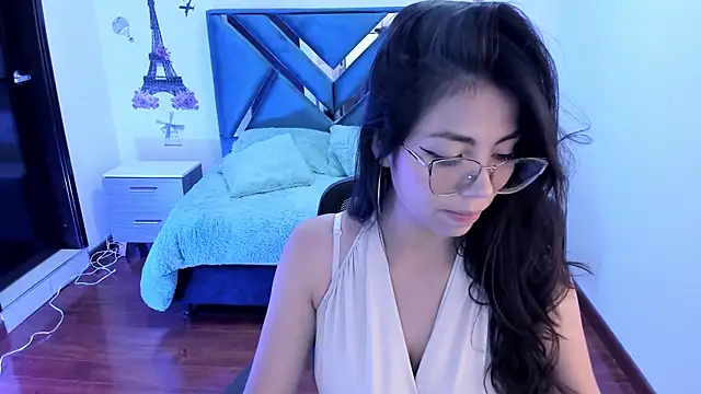 Aylinn diaz online show from January 2025 01:17:01 PM