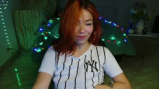 Snapshot of Aylinn_diaz chatting on May 2026 08:11:02 AM Aylinn diaz online show from May 2026 08:11:02 AM