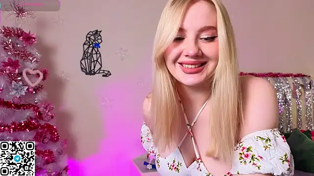 Snapshot of oliviabr0wn0 chatting on December 2025 02:05:02 AM oliviabr0wn0 online show from December 2025 02:05:02 AM