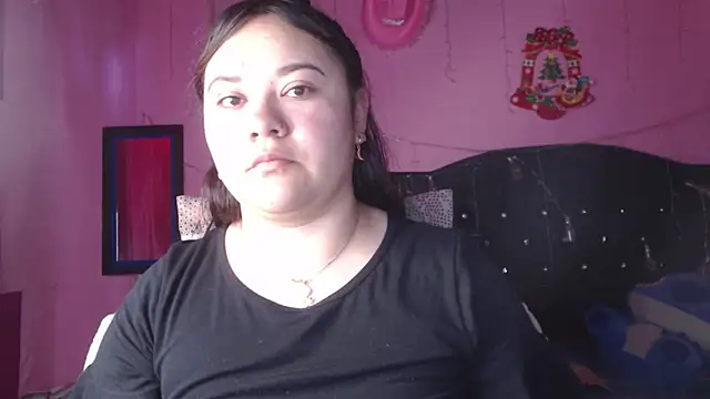 Snapshot of NikkiRous_ chatting on September 2025 12:40:01 PM NikkiRous online show from September 2025 12:40:01 PM