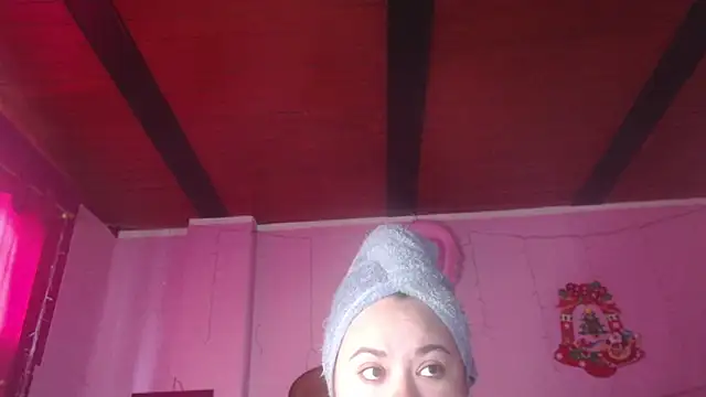 NikkiRous  online show from October 2025 12:38:02 PM