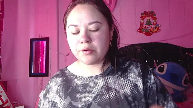 NikkiRous  online show from November 2025 02:45:02 PM