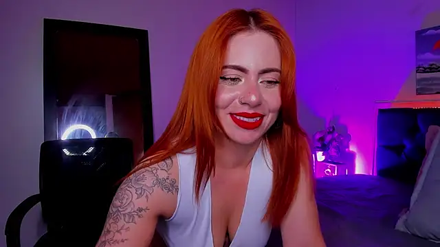 Snapshot of Dulce_charlottee chatting on December 2024 03:34:01 AM Dulce charlottee online show from December 2024 03:34:01 AM