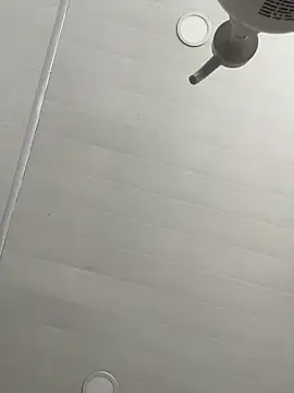 Ema azel online show from October 2025 01:54:01 PM