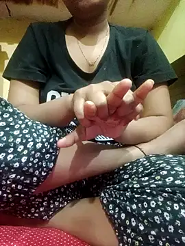 Im Cute online show from January 2025 09:34:01 PM