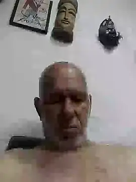 FabiQuilmes online show from January 2025 12:07:01 AM