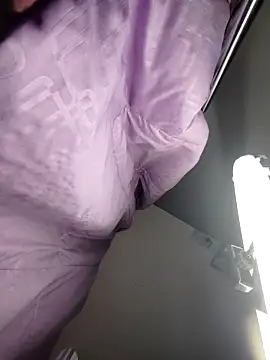 Sasha smith23 online show from March 2025 03:11:01 AM