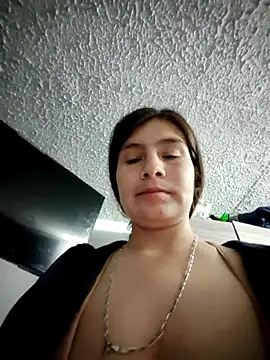 Sasha smith23 online show from September 2025 11:16:01 PM