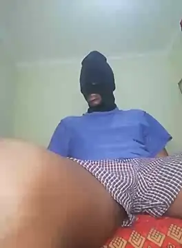 Gifttheskimaskboy online show from October 2025 09:01:01 PM