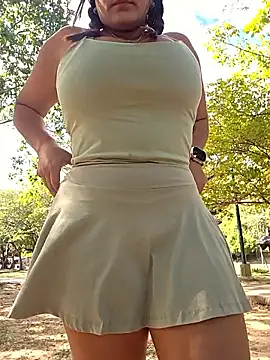 Snapshot of camiysebas21 chatting on December 2025 07:09:01 PM camiysebas21 online show from December 2025 07:09:01 PM