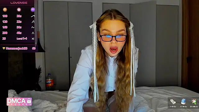 Molly sweetie online show from January 2026 07:34:01 AM