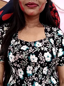 Snapshot of Yours-Bebo chatting on March 2025 05:16:01 AM Yours-Bebo online show from March 2025 05:16:01 AM