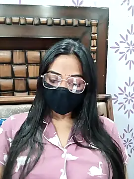 Snapshot of Yours-Bebo chatting on November 2025 05:51:02 AM Yours-Bebo online show from November 2025 05:51:02 AM