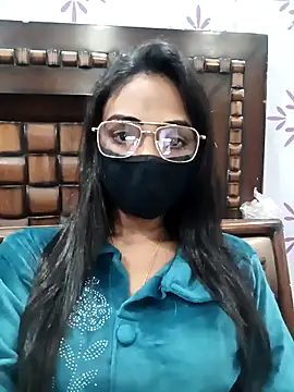 Snapshot of Yours-Bebo chatting on November 2025 11:25:01 AM Yours-Bebo online show from November 2025 11:25:01 AM