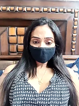 Snapshot of Yours-Bebo chatting on February 2026 06:16:01 PM Yours-Bebo online show from February 2026 06:16:01 PM