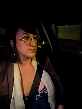 Snapshot of minierose chatting on September 2025 04:47:01 AM minierose online show from September 2025 04:47:01 AM