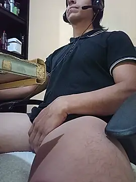 Snapshot of MX-SEX-FUN chatting on May 2026 04:43:01 AM MX-SEX-FUN online show from May 2026 04:43:01 AM