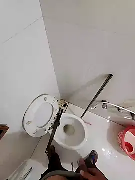 Snapshot of parank2021 chatting on January 2025 03:08:02 AM parank2021 online show from January 2025 03:08:02 AM