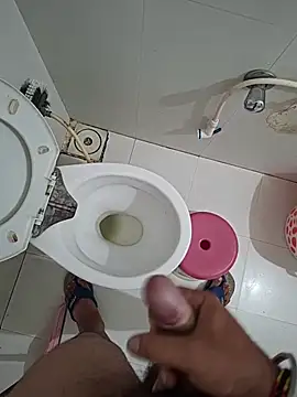 Snapshot of parank2021 chatting on October 2025 10:17:02 AM parank2021 online show from October 2025 10:17:02 AM