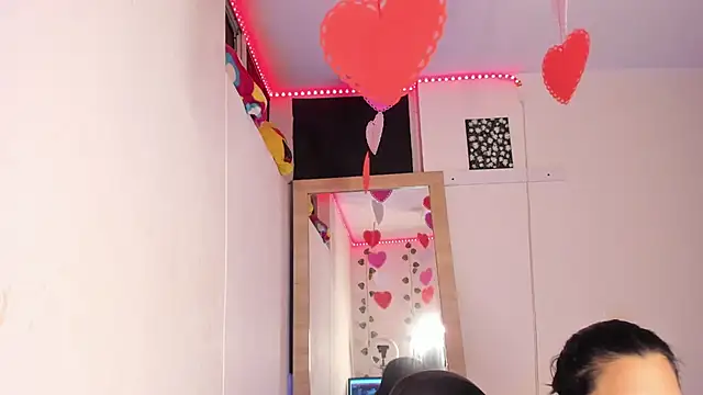 Snapshot of hellensexy chatting on February 2025 10:10:01 PM hellensexy online show from February 2025 10:10:01 PM