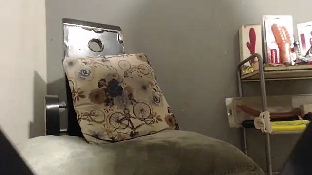 Amazing12inch online show from February 2026 08:29:01 AM