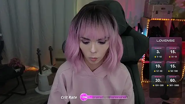 Kerry Kirk online show from November 2025 09:03:01 PM