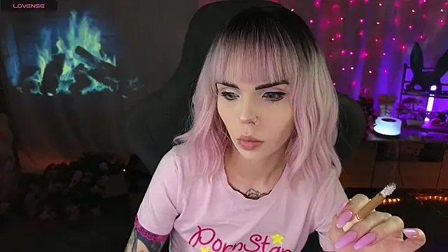 Kerry Kirk online show from March 2026 10:47:02 PM