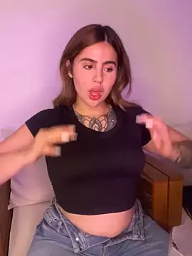 ValerieHilton online show from January 2025 11:52:02 PM