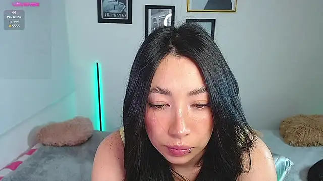 Snapshot of lilyy_evanss chatting on March 2025 11:14:02 PM lilyy evanss online show from March 2025 11:14:02 PM