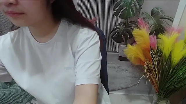 Snapshot of Milajinxi chatting on September 2025 12:47:01 AM Milajinxi online show from September 2025 12:47:01 AM