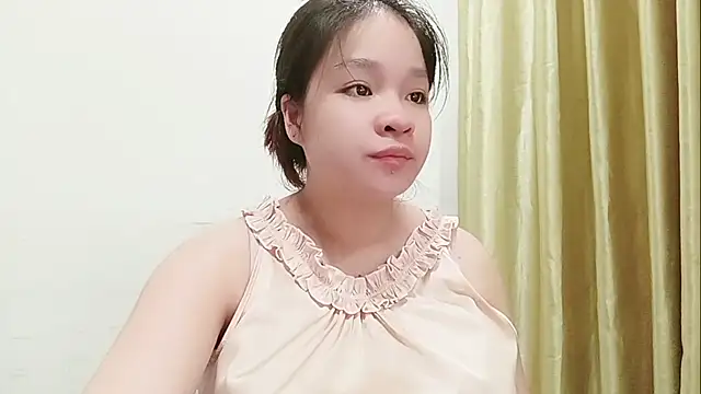 Snapshot of Milajinxi chatting on June 2026 01:10:02 AM Milajinxi online show from June 2026 01:10:02 AM