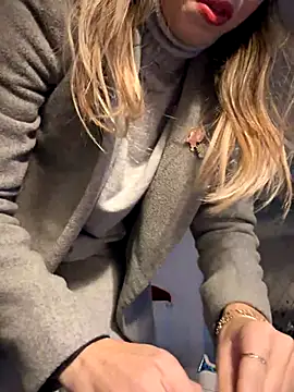 SonyaD  online show from December 2024 06:22:02 AM