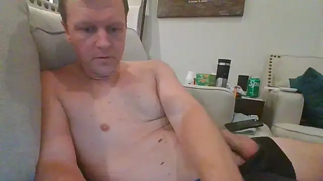 Snapshot of johnd101020 chatting on December 2024 02:27:01 AM johnd101020 online show from December 2024 02:27:01 AM