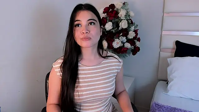 Snapshot of CamilaSofiia chatting on January 2025 10:55:01 PM CamilaSofiia online show from January 2025 10:55:01 PM