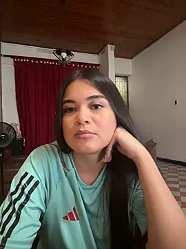 Snapshot of CamilaSofiia chatting on May 2026 01:36:02 AM CamilaSofiia online show from May 2026 01:36:02 AM