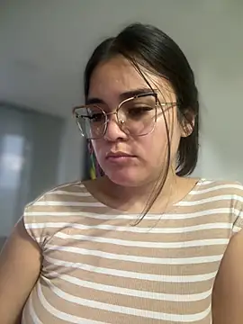 Snapshot of CamilaSofiia chatting on June 2026 10:49:02 PM CamilaSofiia online show from June 2026 10:49:02 PM