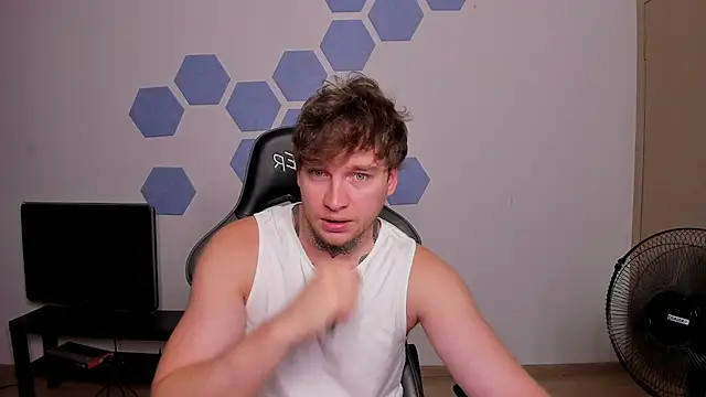 Snapshot of Chris_Tyson chatting on July 2026 11:16:02 AM Chris Tyson online show from July 2026 11:16:02 AM