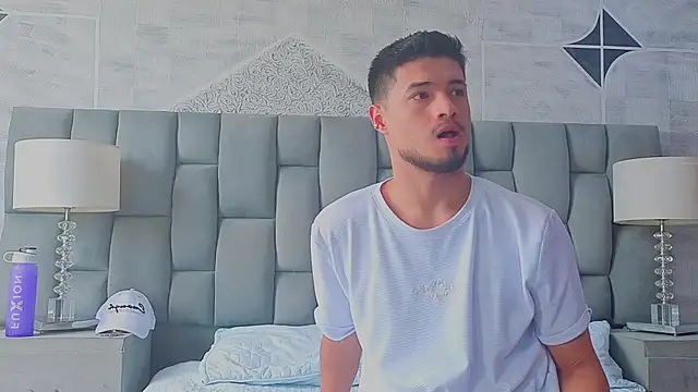 EdwardRoss  online show from September 2025 05:07:02 PM