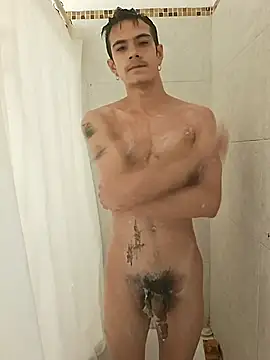 LYZBORNHD online show from December 2024 03:03:02 AM