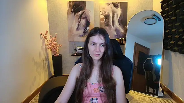 upssnowy online show from September 2025 10:21:02 PM