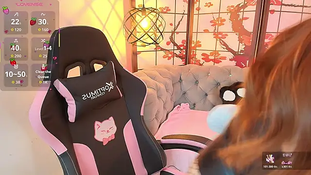 Fluffy Bubble21 online show from November 2025 04:37:02 AM