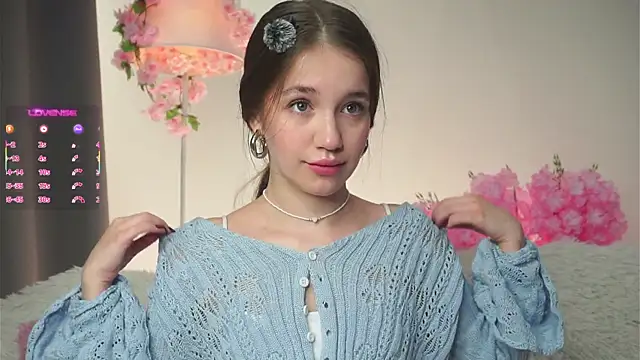 AmiLewis online show from October 2025 01:14:02 AM