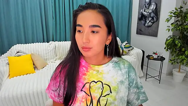 Snapshot of worldofkim chatting on January 2025 02:18:01 PM worldofkim online show from January 2025 02:18:01 PM