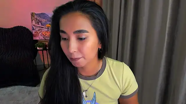 Snapshot of worldofkim chatting on January 2025 09:08:02 PM worldofkim online show from January 2025 09:08:02 PM