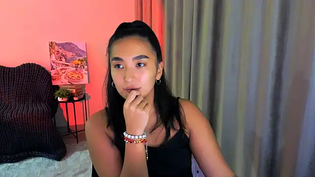 Snapshot of worldofkim chatting on February 2025 08:24:01 PM worldofkim online show from February 2025 08:24:01 PM