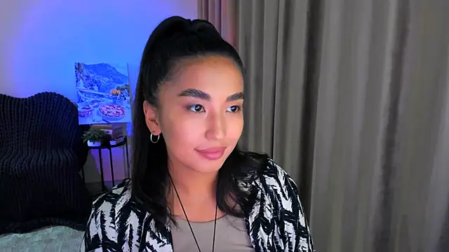 Snapshot of worldofkim chatting on February 2025 09:31:01 PM worldofkim online show from February 2025 09:31:01 PM